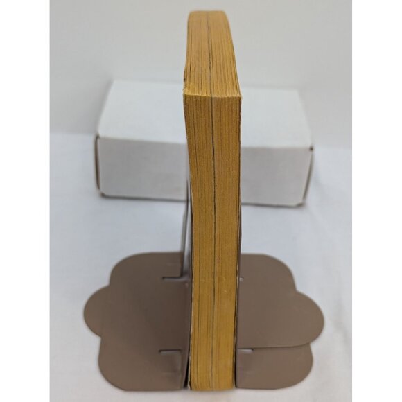 Authentic Spanish Cooking Paperback Cookbook by Maruja Hatheway 1969 - Picture 2 of 6